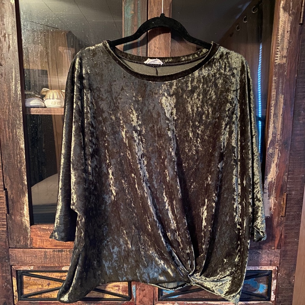 Velvet shirt